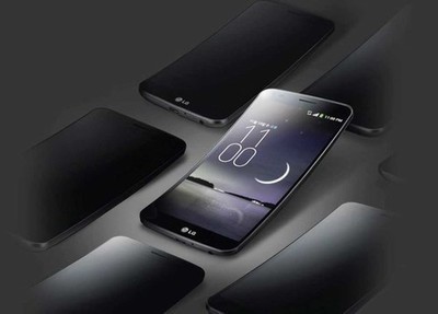 屏幕可彎曲90° 傳LG已著手研發(fā)G Flex 2，開啟手機新形態(tài)探索